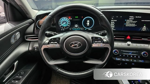 Hyundai Avante (CN7) 2021 Серебристо-серый из Кореи, фото 4