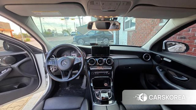 Mercedes-Benz C-Class W205 2018 Белый из Кореи, фото 4