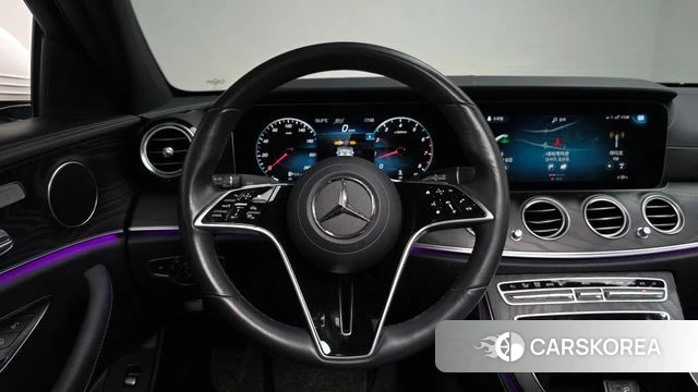 Mercedes-Benz E-Class W213 2023 Белый из Кореи, фото 5