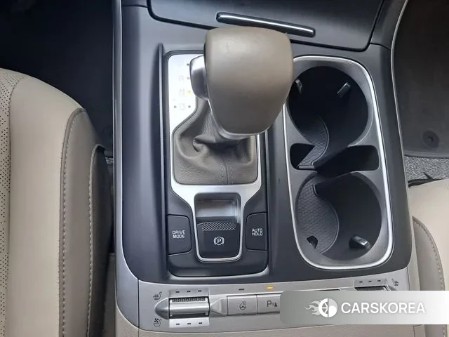 Kia Carnival 4th generation 2022 Белый из Кореи, фото 4