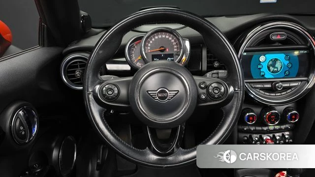 Mini Cooper Convertible 2019 Оранжевый из Кореи, фото 4