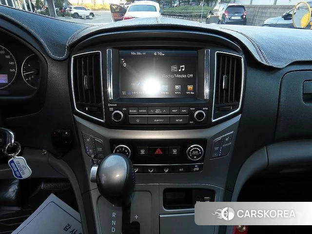 Hyundai The New Grand Starex 2018 Желтый из Кореи, фото 4