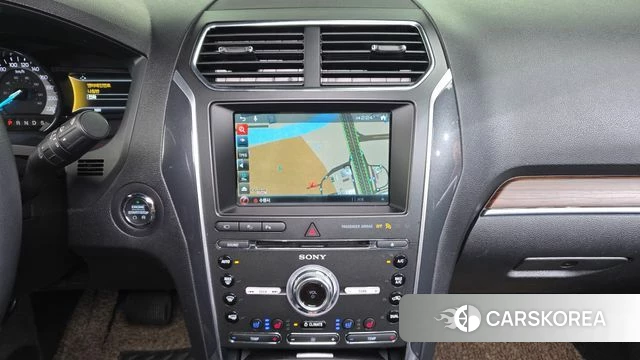 Ford Explorer 2018 Белый из Кореи, фото 4