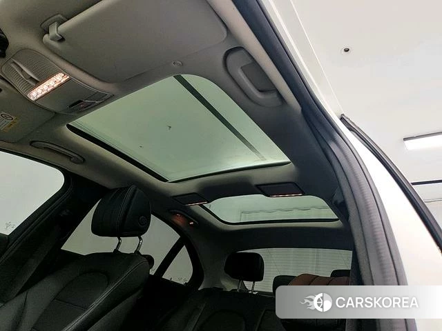 Mercedes-Benz C-class 2021 Белый из Китая, фото 4
