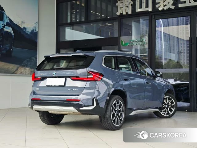 BMW X1 2024 Темно-серый из Китая, фото 4