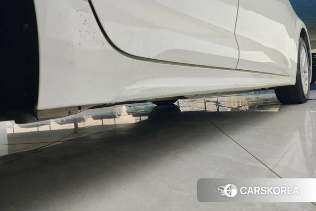 Toyota Levin 2021 Белый из Китая, фото 4