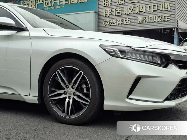Honda Inspire 2023 Белый из Китая, фото 4