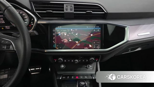 Audi Q3 (F3) 2022 Белый из Кореи, фото 4
