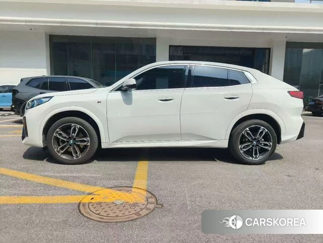 BMW X2 2025 Белый из Китая, фото 4
