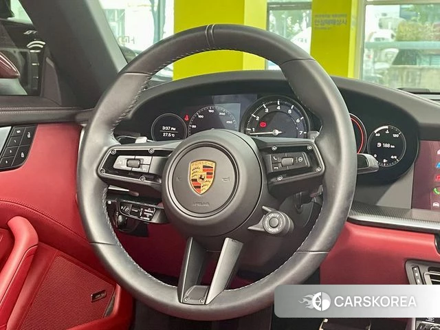 Porsche 911(992) id 4921444 из Кореи 4