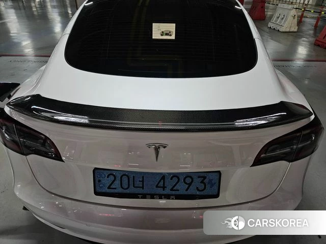 Tesla Model 3 2022 Белый из Кореи, фото 4