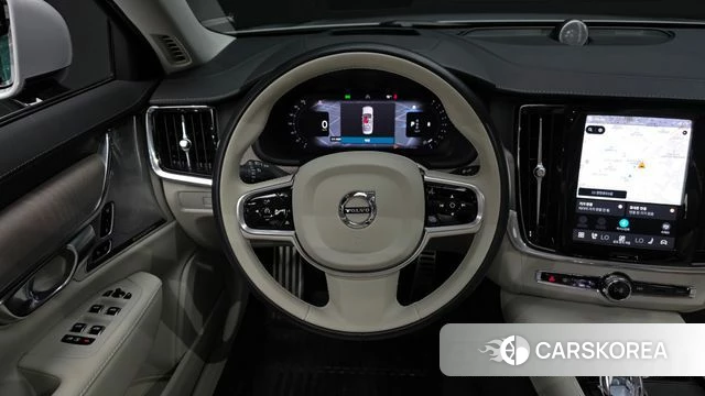 Volvo S90 2024 Серебристо-серый из Кореи, фото 4