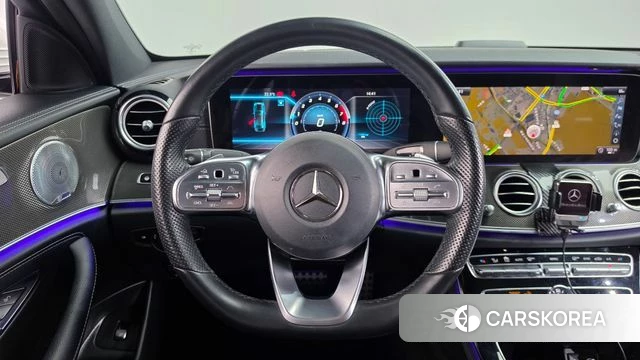 Mercedes-Benz E-Class W213 2019 Белый из Кореи, фото 4