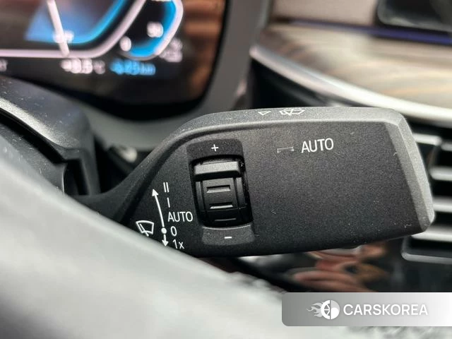 BMW 5 series PHEV 2020 Белый из Китая, фото 4