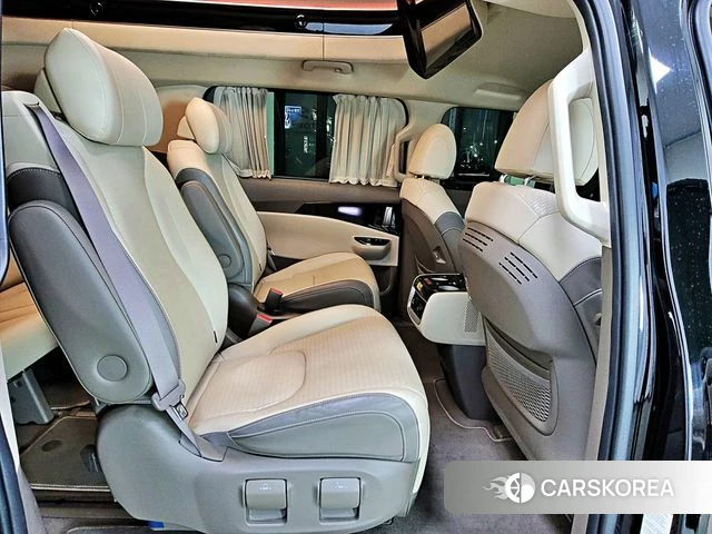Kia Carnival 4th generation 2022 Черный из Кореи, фото 4