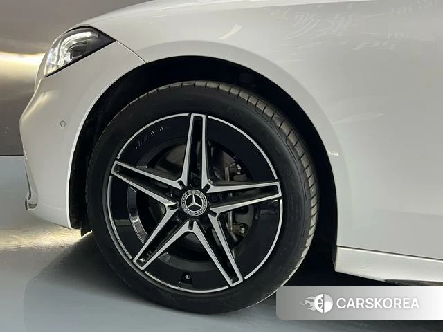 Mercedes-Benz C-class 2023 Белый из Китая, фото 4