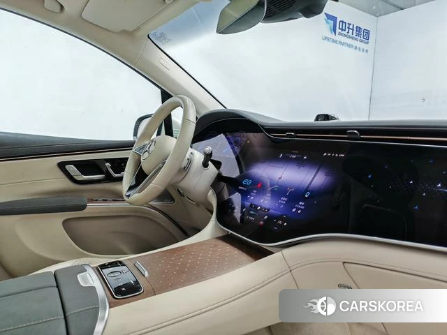 Mercedes-Benz EQS 2023 Белый из Китая, фото 4