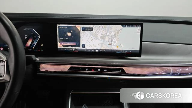 BMW 7 Series (G70) 2023 Белый из Кореи, фото 4