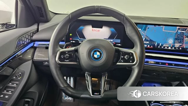 BMW i5 (G60) 2023 Белый из Кореи, фото 4