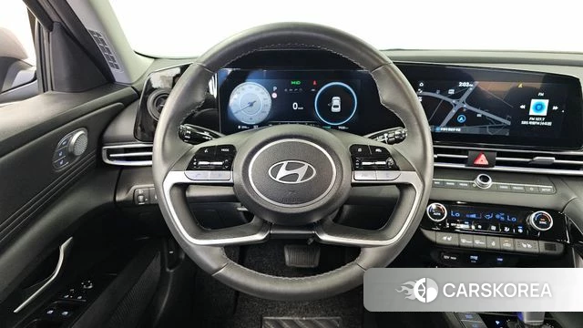 Hyundai The New Avante (CN7) 2024 Серебристо-серый из Кореи, фото 4
