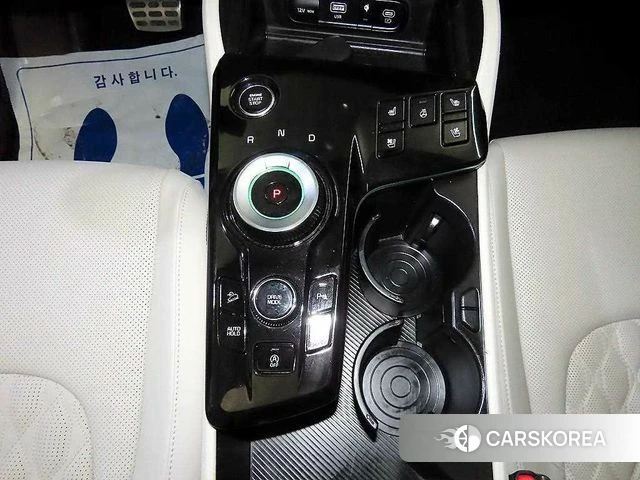 Kia Sportage 5th Generation 2021 Белый из Кореи, фото 4