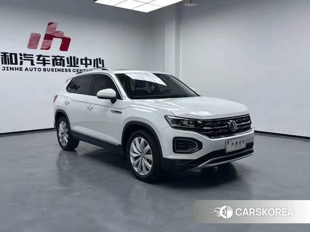 Volkswagen Tayron 2023 Белый из Китая, фото 4