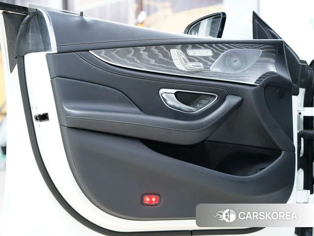 Mercedes-Benz CLS 2022 Белый из Китая, фото 4
