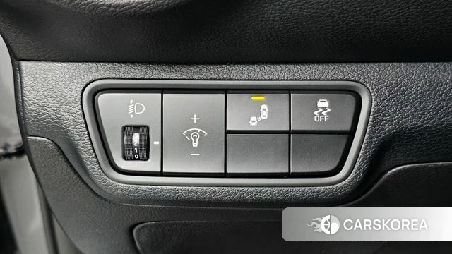 Kia The New K3 2nd generation 2021 Серебристо-серый из Кореи, фото 4