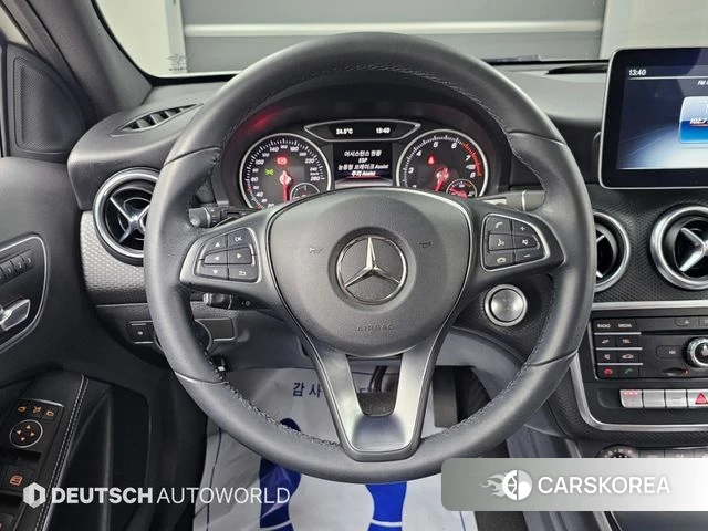 Mercedes-Benz A-Class W176 2018 Белый из Кореи, фото 4