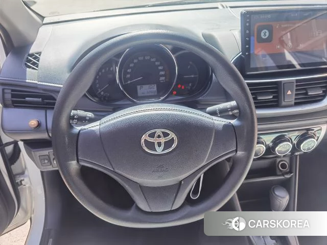Toyota Yaris L 2021 Белый из Китая, фото 4