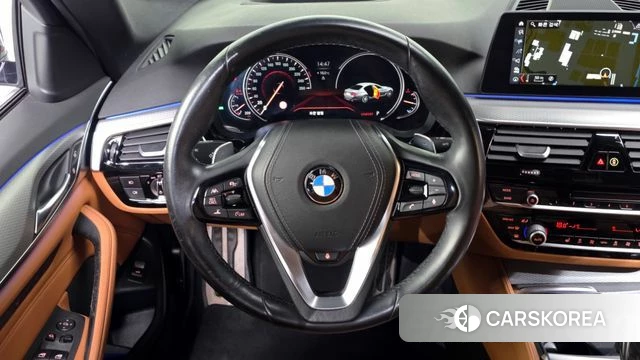 BMW 5 Series (G30) 2018 Черный из Кореи, фото 4