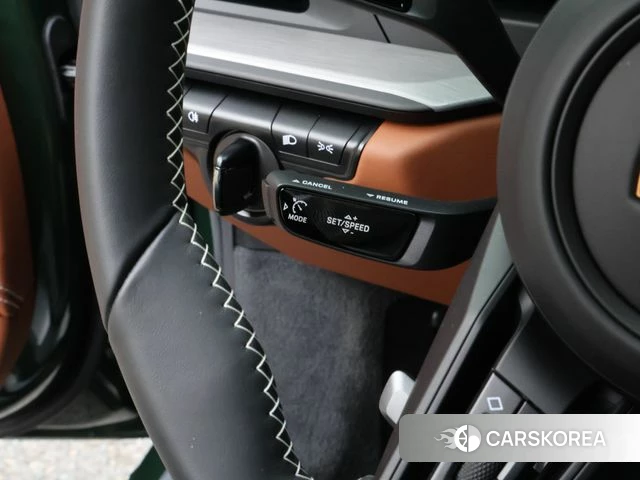 Porsche 911(992) 2025 Светло-зеленый из Кореи, фото 4