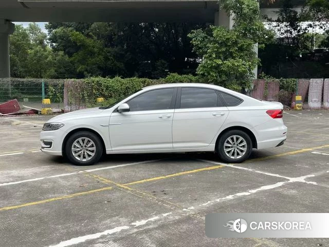 Volkswagen Lavida 2021 Белый из Китая, фото 4