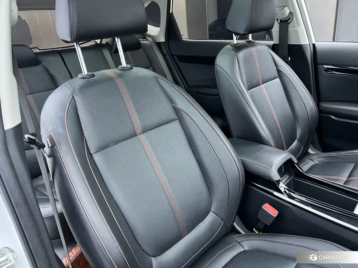 Kia KX3 2023 Белый из Китая, фото 4