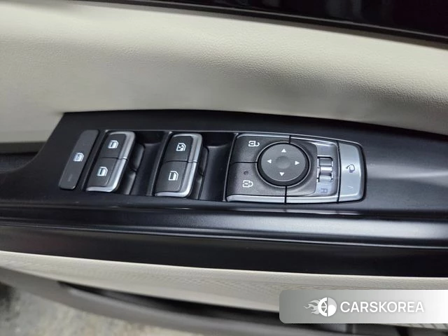 Kia Carnival 4th generation 2021 Жемчужный цвет из Кореи, фото 4