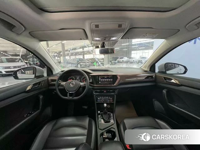 Volkswagen Tharu 2021 Белый из Китая, фото 4