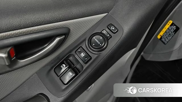 Hyundai The New Grand Starex 2021 Серебристо-серый из Кореи, фото 4