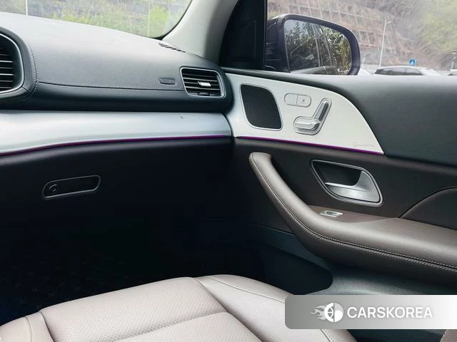 Mercedes-Benz GLE 2023 Черный из Китая, фото 4