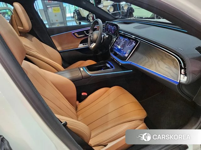 Mercedes-Benz E-Class W214 2025 Белый из Кореи, фото 4