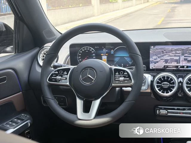 Mercedes-Benz GLB 2023 Черный из Китая, фото 4