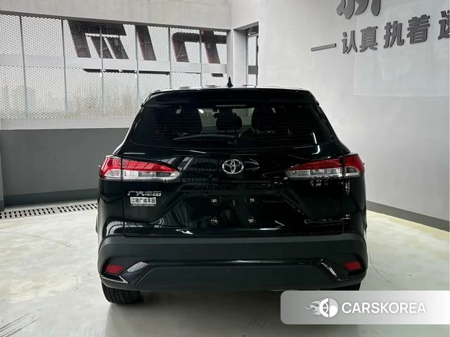Toyota Frontlander 2022 Черный из Китая, фото 4