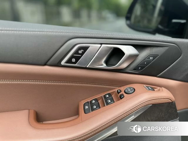 BMW X5 2021 Черный из Китая, фото 4