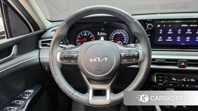Kia K5 3rd generation 2022 Белый из Кореи, фото 4