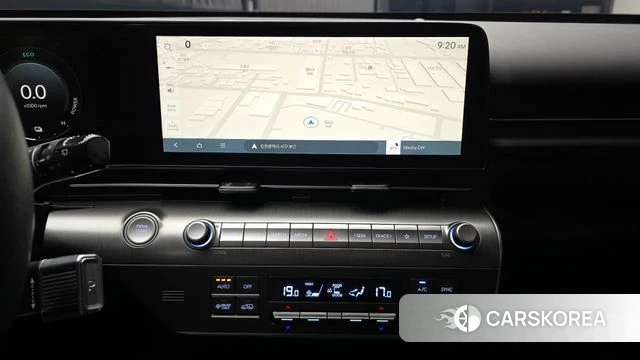 Hyundai Kona Hybrid (SX2) 2024 Белый из Кореи, фото 4