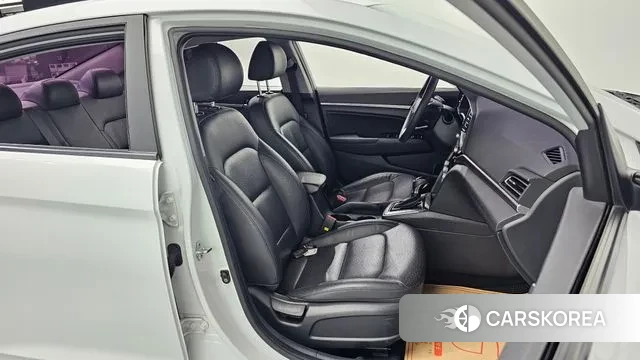 Hyundai The New Avante AD 2019 Белый из Кореи, фото 4