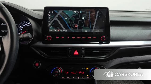 Kia The New K3 2nd generation 2022 Белый из Кореи, фото 4