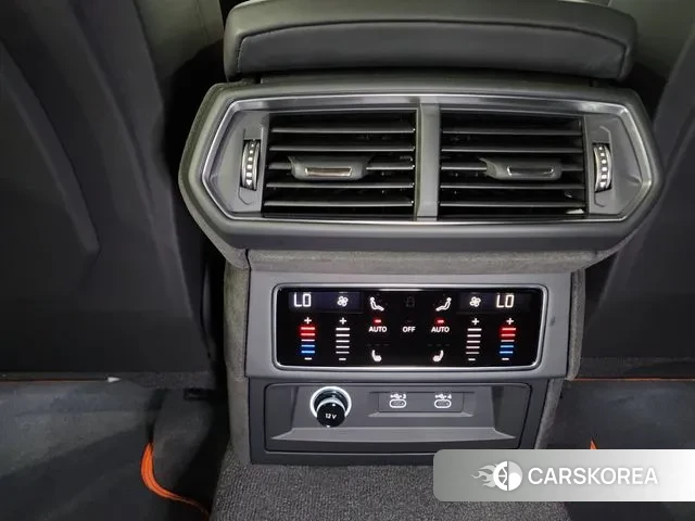 Lamborghini Urus 2025 Черный из Кореи, фото 4
