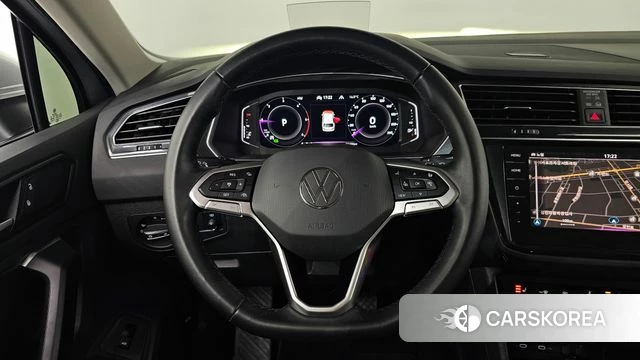 Volkswagen Tiguan second Generation 2021 Серебряный из Кореи, фото 4
