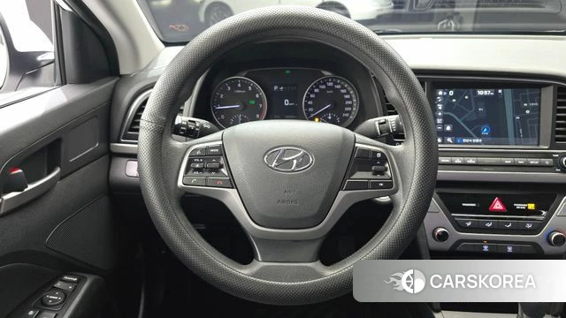 Hyundai Avante AD 2018 Белый из Кореи, фото 4