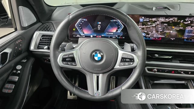 BMW X7 (G07) 2023 Серебристо-серый из Кореи, фото 4